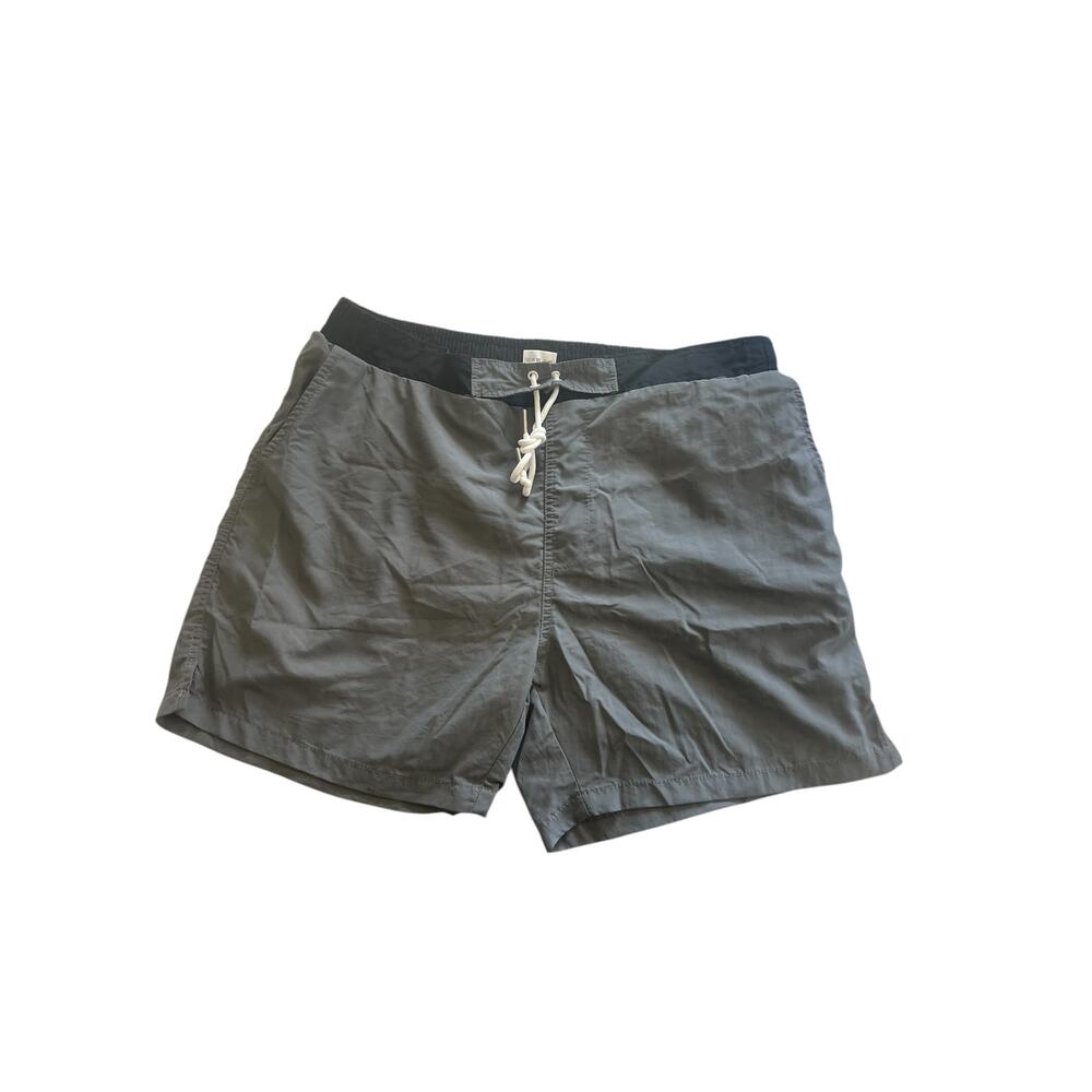 Amazon Swim Shorts Pull On Mens Size XXL fits like a Large Gray & Black